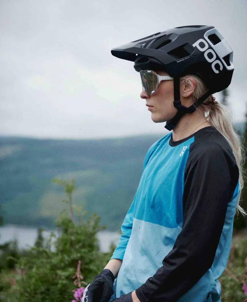 POC Kortal Race MIPS Helmet - Black/White-4