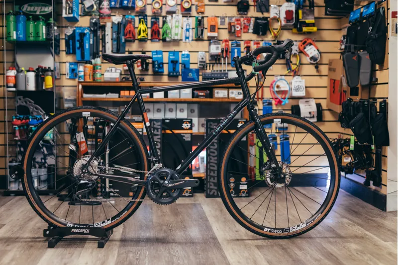 Spotted: Genesis' first flat mount 853 steel Croix de Fer everything road  bike - Bikerumor