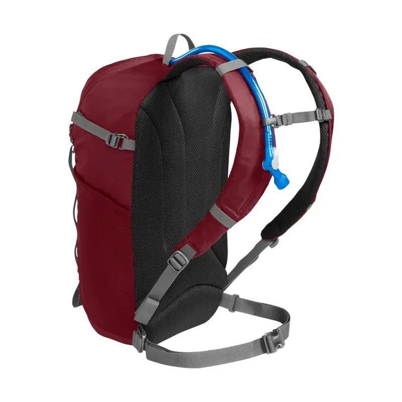 CamelBak Cloud Walker 18l Hydration Pack w/2.5L Reservoir in Cabernet-1