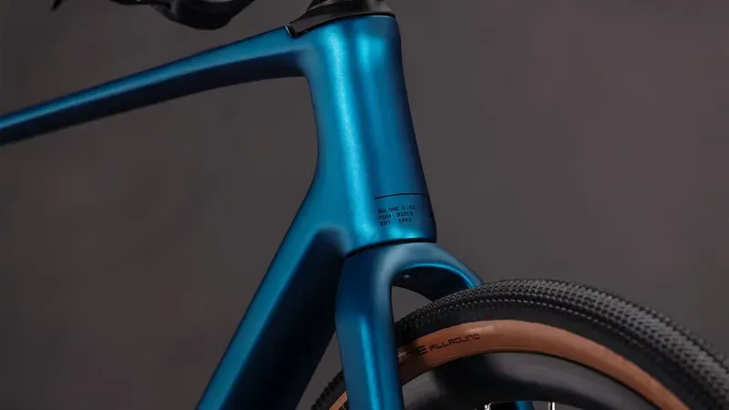Cube Nulane C:62 SLX Gravel Bike in Electric Blue-6