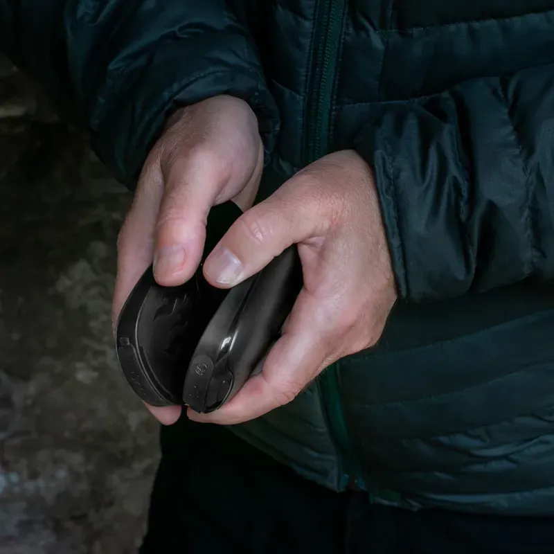 Lifesystems Rechargeable Dual Palm Handwarmer-4