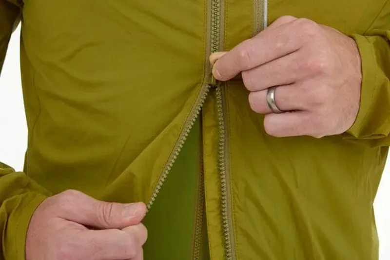 Madison Roam Men's Lightweight Windproof Packable Jacket - Moss Green-3