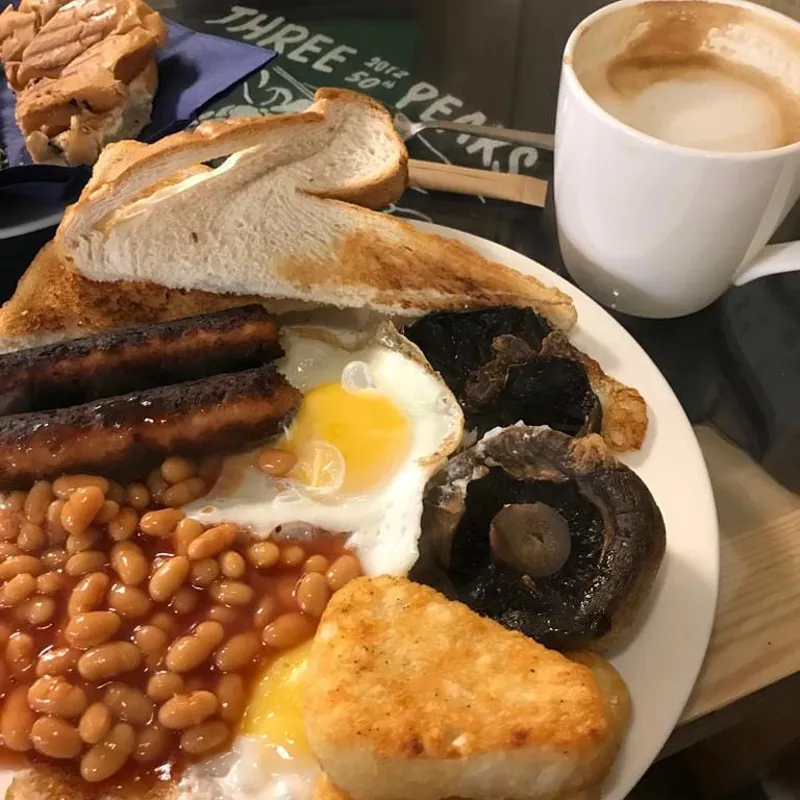 Settle 3 Peaks Cafe Full Breakfast