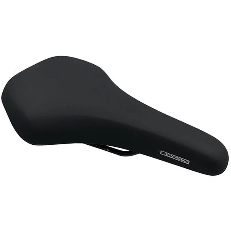 Madison Freewheel U200 Gelcel 183 mm x 284 mm Saddle in Black