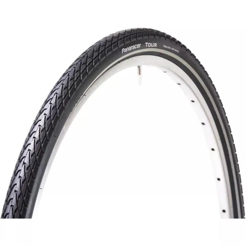 Panaracer Tour Reflective Wire Bead Tyre in Black
