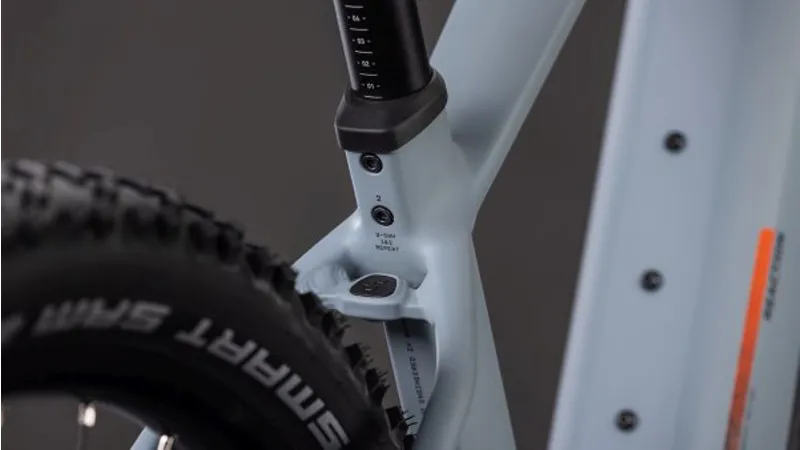 Cube Reaction Hybrid Race 800 E-MTB in Vulcan/Orange-4
