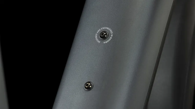 Cube Touring Hybrid One 625 Electric Bike in Grey/White-10