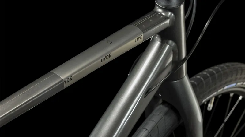 Cube Hyde One City Bike in Graphite/Black-4