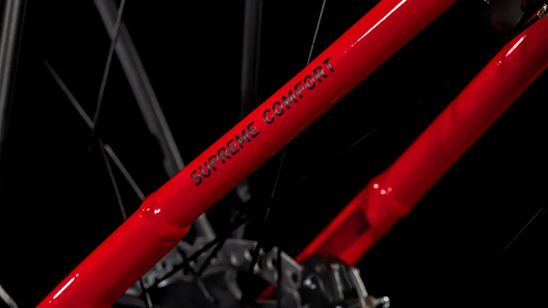 Cube Supreme Hybrid Comfort Pro 625 EE Electric Bike in Fire Red-2