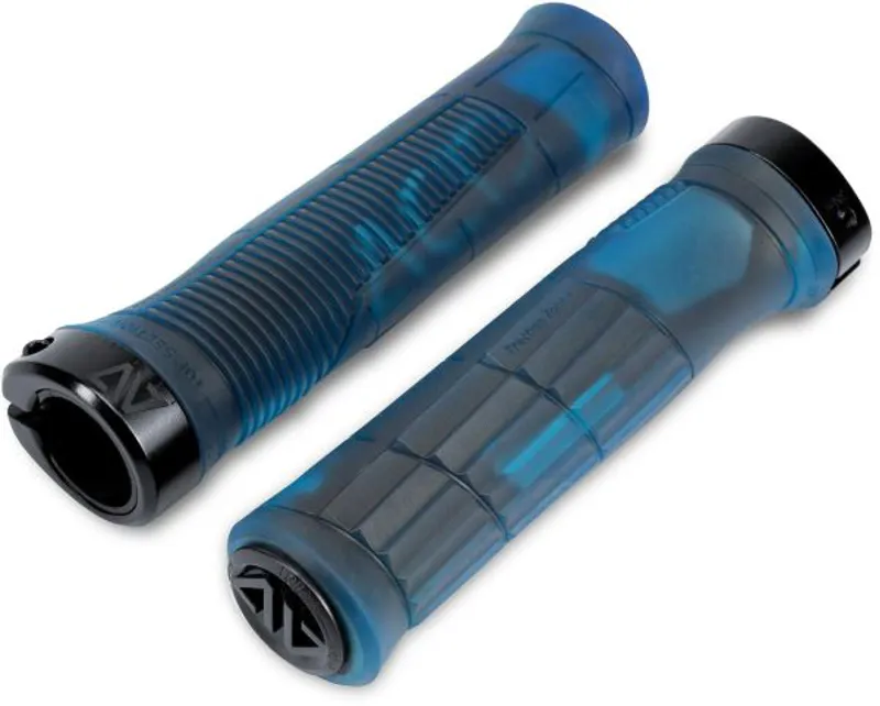 Acid Grips Endure In Actionteam Blue-2