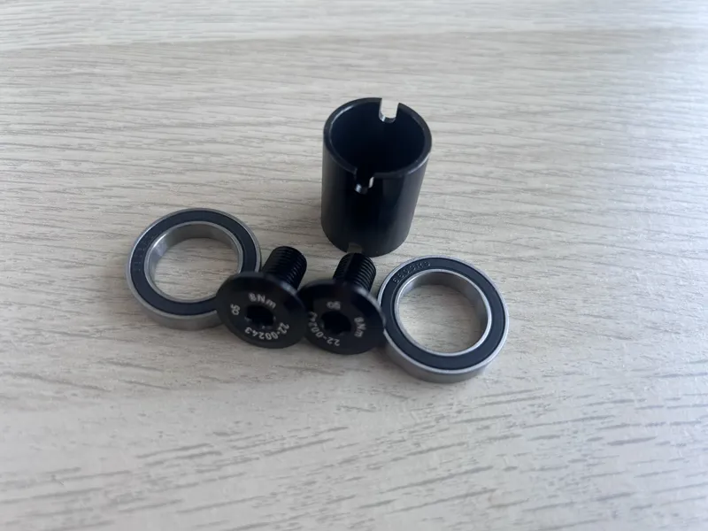 Cube Bearing Pivot Set Rocker Mount 8566-2