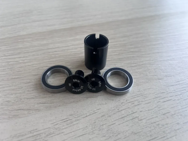 Cube Bearing Pivot Set Rocker Mount 8566