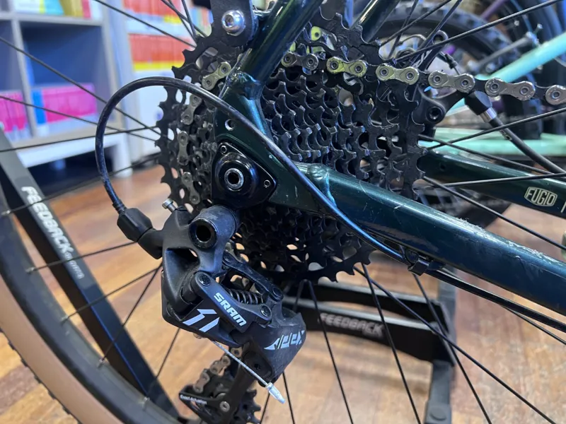 Genesis Fugio 10 - Large - Ex-Hire-7