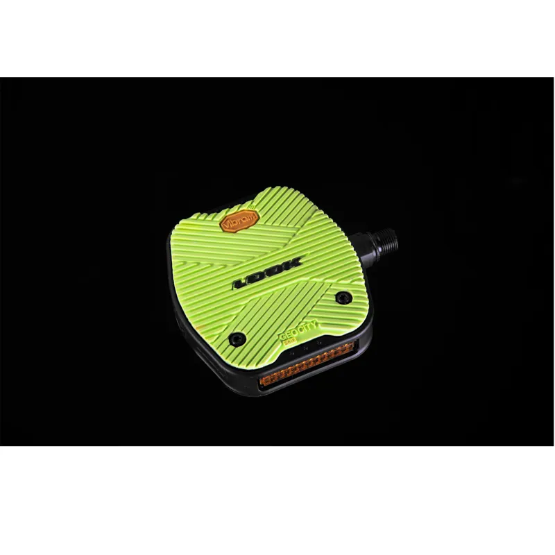 Look Geo City Grip Flat Pedals in Green-2