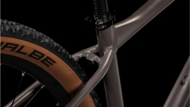 Cube Reaction Pro Mountain Bike in Cedar/Blush-2