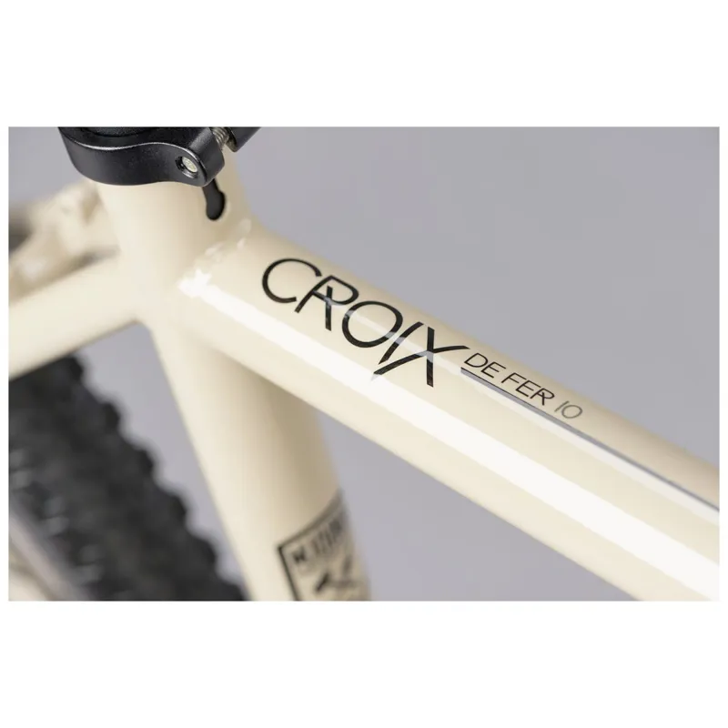 Genesis Croix De Fer 10 Gravel Bike in White - 2023-4