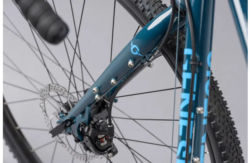 2023 Genesis Croix De Fer 20 Gravel Bike in Blue-6