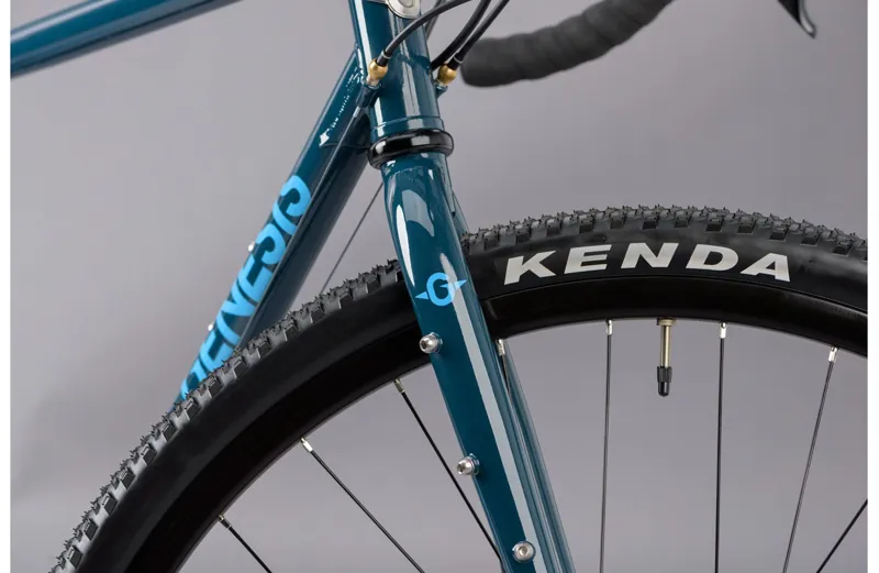 2023 Genesis Croix De Fer 20 Gravel Bike in Blue-5