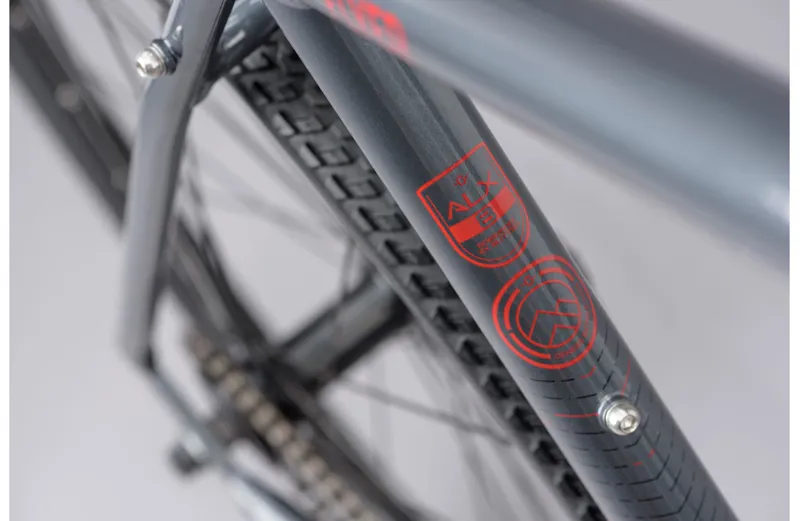 Genesis flyer single speed online
