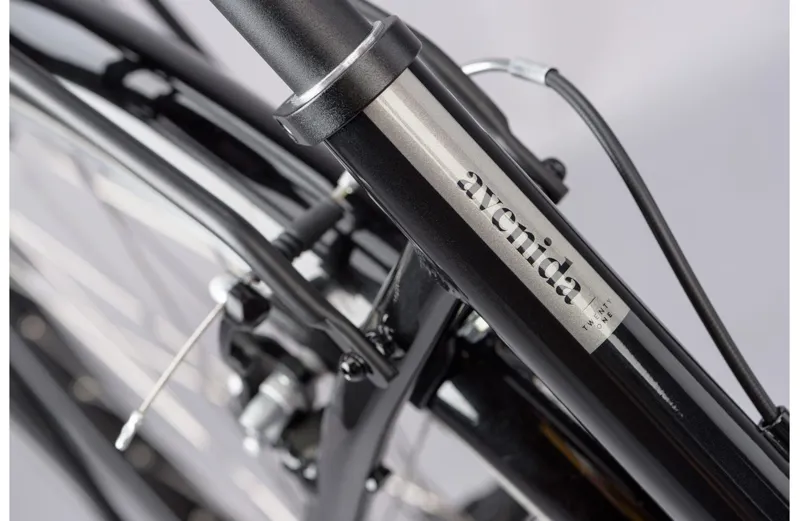 Ridgeback Avenida 21 Open Frame Hybrid Bike-7