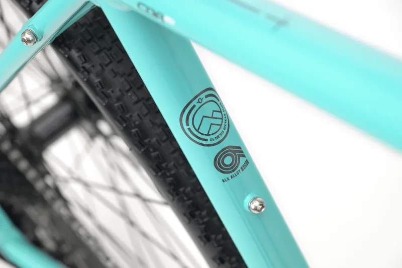 Genesis CDA 20 Gravel Bike in Green-13