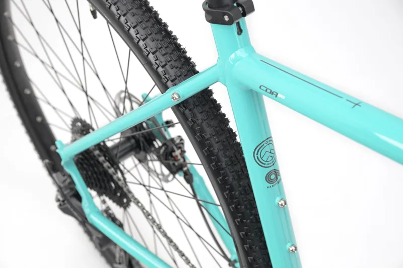 Genesis CDA 20 Gravel Bike in Green-2
