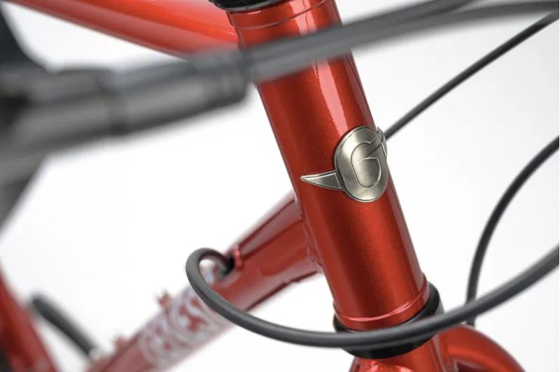 2025 Genesis Croix De Fer 10 Flat-Bar Gravel Bike in Red-5