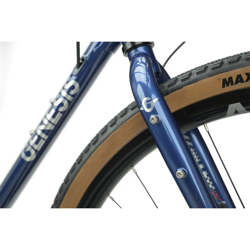 Croix De Fer 10 Flat Bar in Blue-8