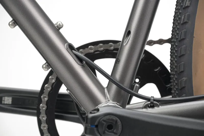 Genesis Croix De Fer 20 Flat Bar in Grey-8