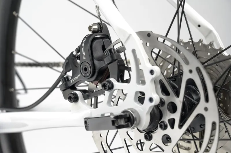 2025 Ex-Hire Genesis Croix De Fer 10 Steel Gravel Bike in White-13