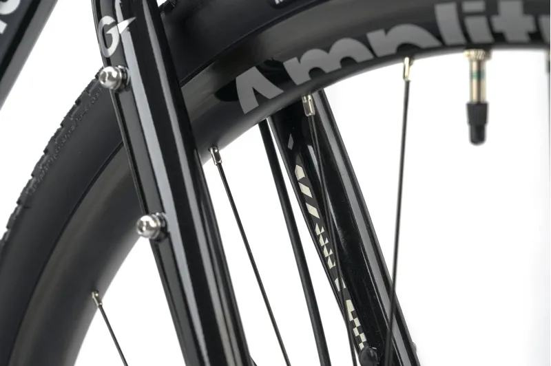 2025 Genesis Croix De Fer 20 Steel Gravel Bike in Black-6