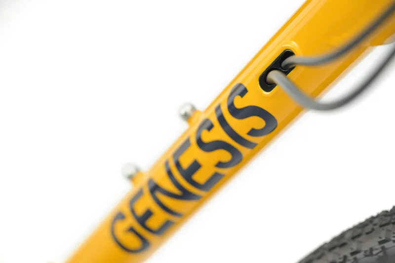 Genesis Croix De Fer 30 in Yellow-5