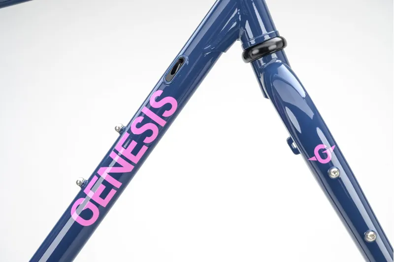 2025 Genesis Croix De Fer 725 Frameset in Blue-4
