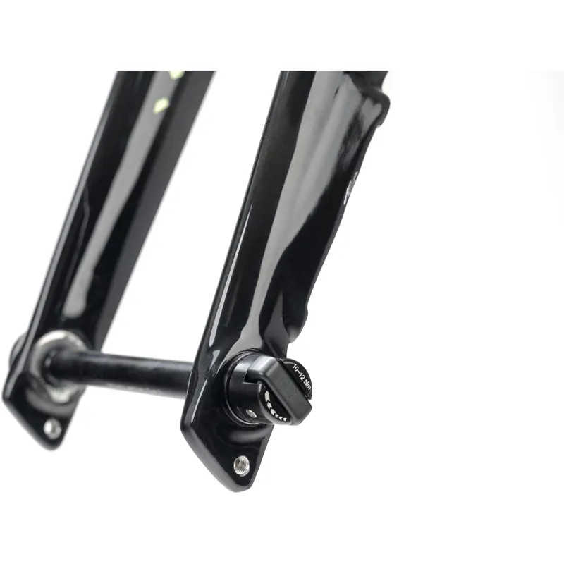 2025 Genesis Croix De Fer 931 Frameset in Silver