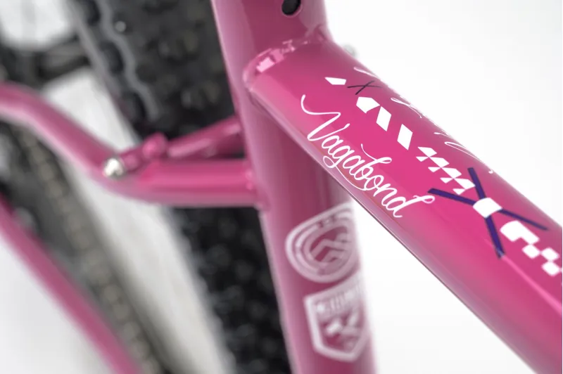 2025 Genesis Vagabond 20 Gravel Bike in Pink-7