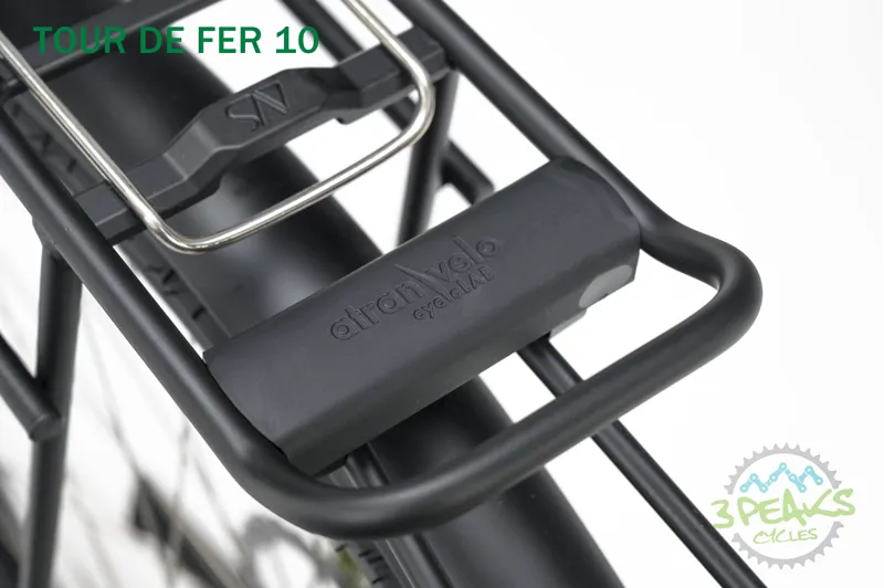 2025 Genesis Tour De Fer 10 Flat-Bar Touring Bike in Green-5