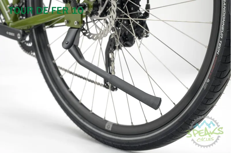 2025 Genesis Tour De Fer 10 Flat-Bar Touring Bike in Green-7