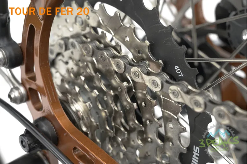 2025 Genesis Tour De Fer 20 Touring Bike in Copper-10