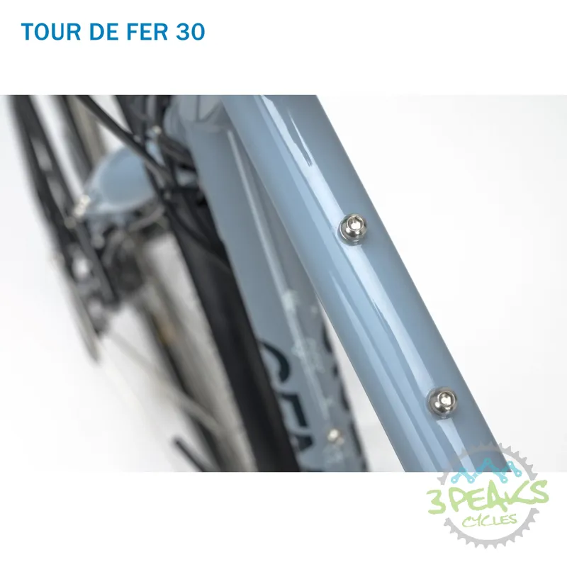 2025 Genesis Tour De Fer 30 Touring Bike in Grey-2