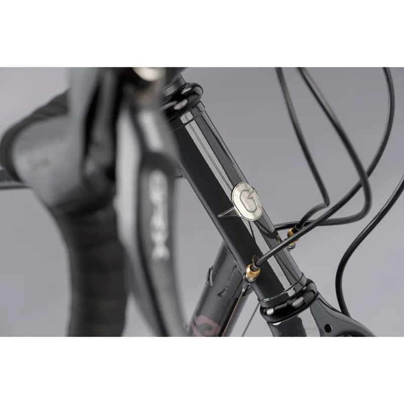 2023 Genesis Croix De Fer 50 Gravel Bike in Black-2