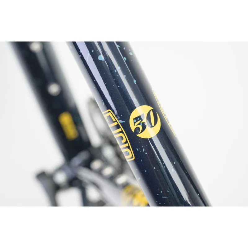 2023 Genesis Fugio 30 Aluminium Gravel Bike in Blue-7