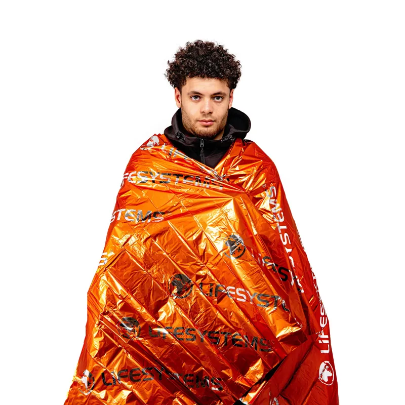 Lifesystems Thermal Blanket-1