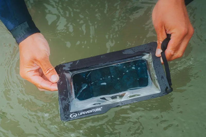Lifeventure Waterproof Phone Case in Black-1