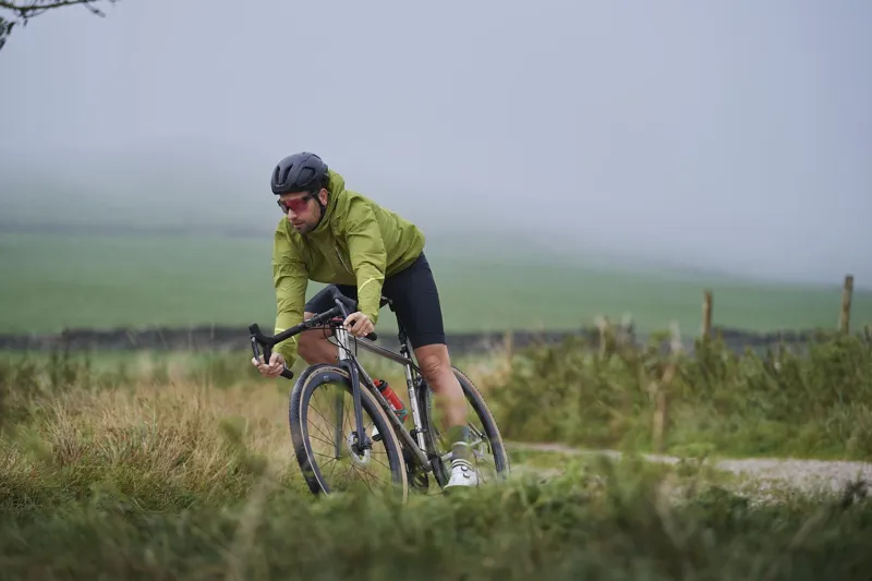 Madison Roam Men's Lightweight Windproof Packable Jacket in Golden Yellow-6