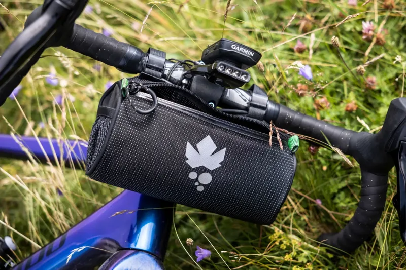 Miss Grape Moon Commute 2 Litre Bar Bag in Black-1