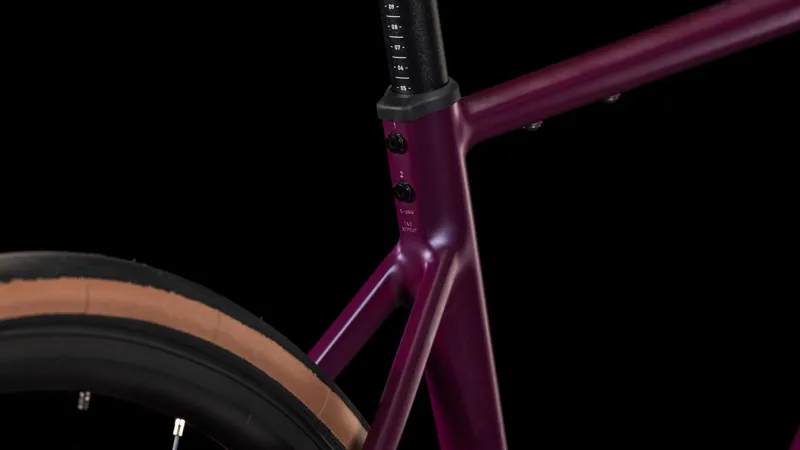 Cube Attain Pro Road Race Bike in Purple/Helio-2
