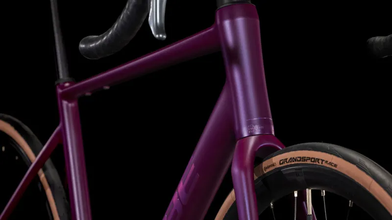 Cube Attain Pro Road Race Bike in Purple/Helio-5
