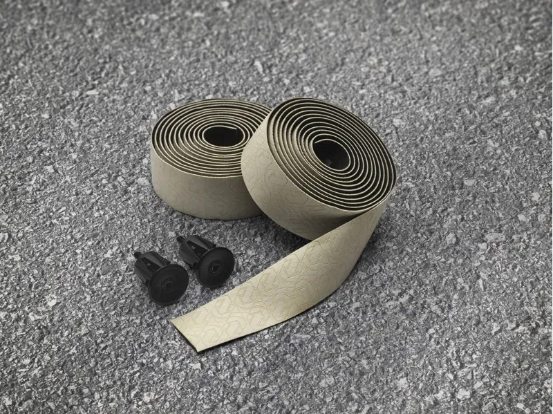 Pro Peaked Team LTD PU Tape 2.5mm in Sand Beige-1