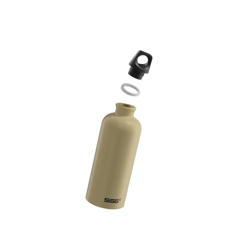 SIGG Traveller Bottle in Caramel Sand