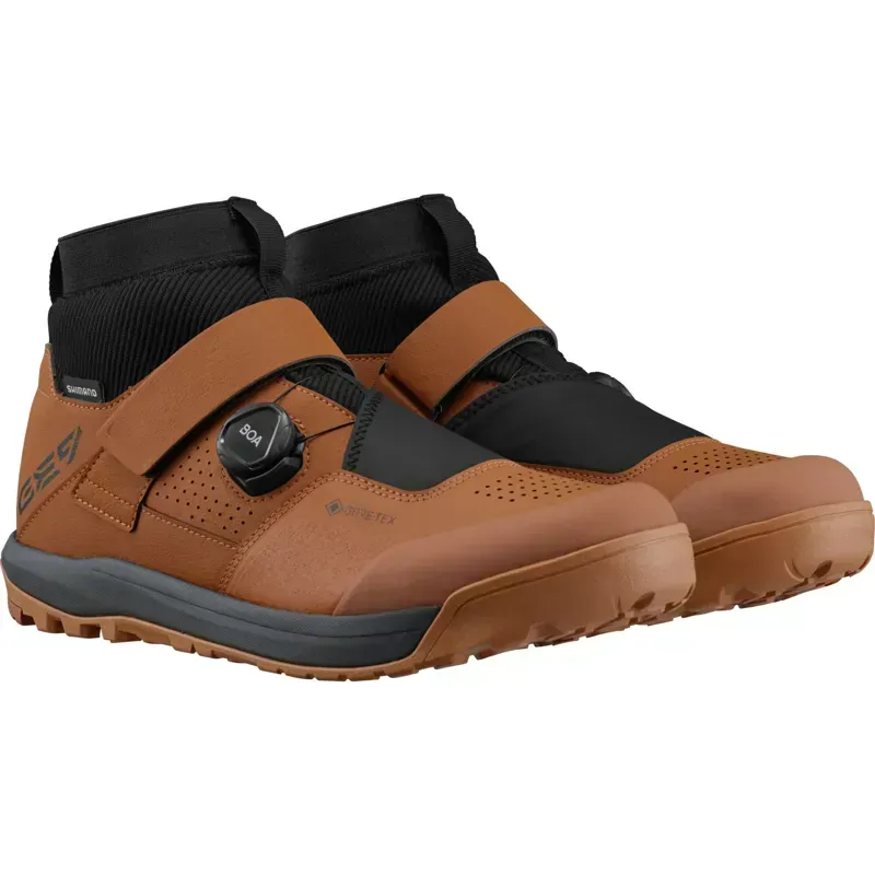 Shimano GE900 SPD GORE-TEX Shoes in Brown-1